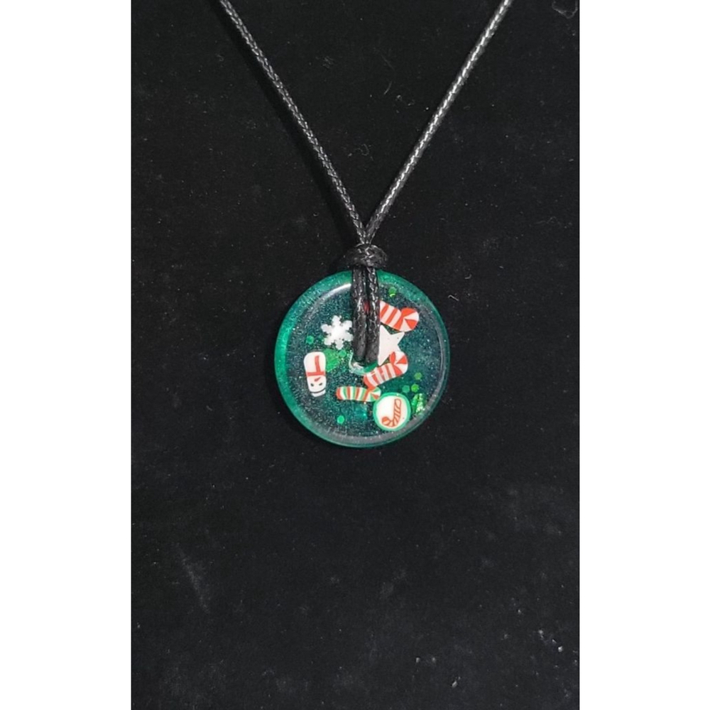 Green Christmas Resin Medallion Necklace